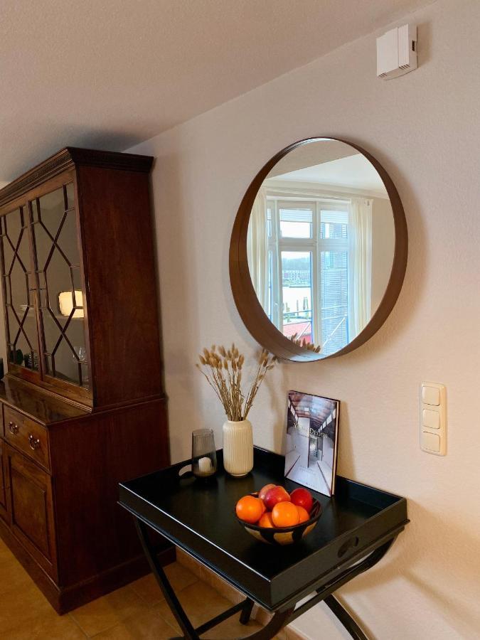 Penthouse Hafenblick - Private Sauna - Teil Der Holidayescapes Kollektion Apartment