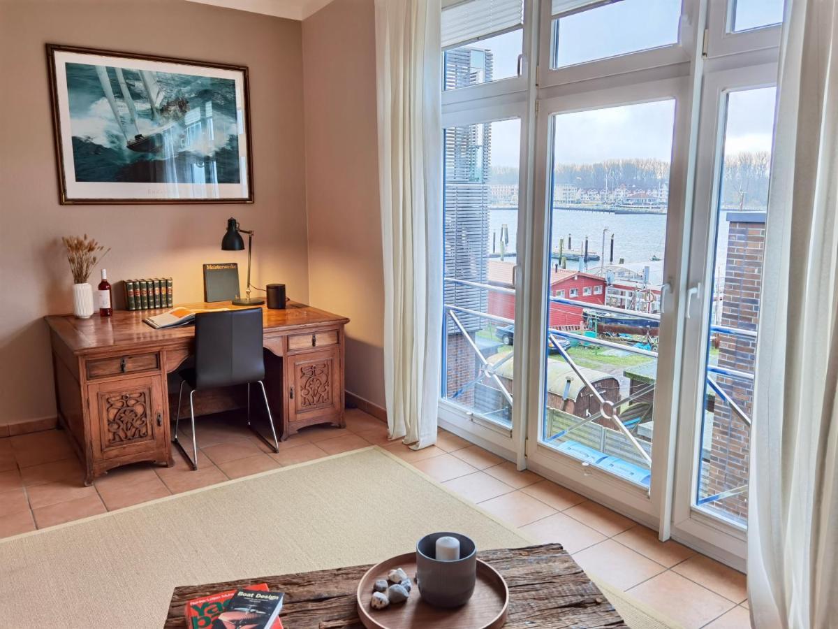 Apartment Penthouse Hafenblick - Private Sauna - Teil Der Holidayescapes Kollektion Lubeck