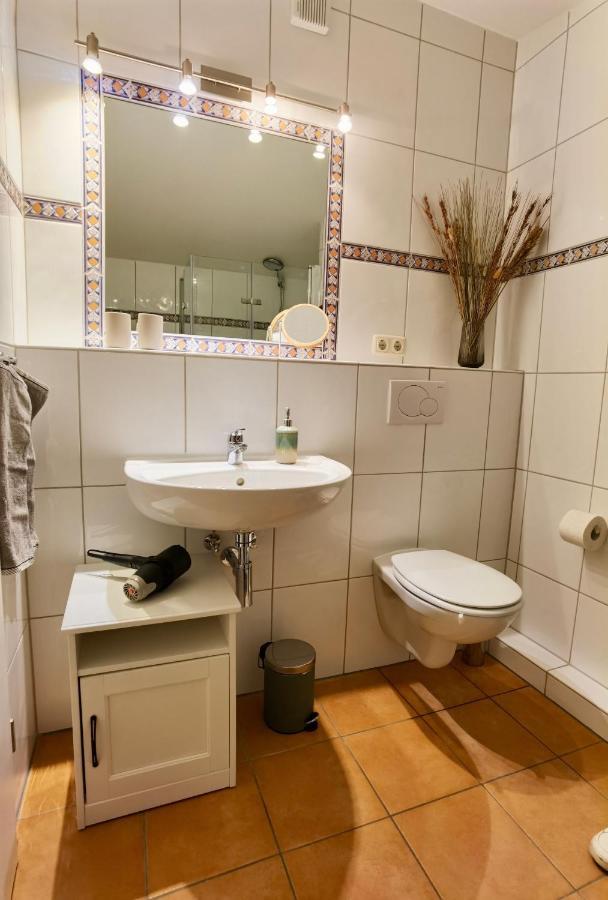 Penthouse Hafenblick - Private Sauna - Teil Der Holidayescapes Kollektion Lubeck